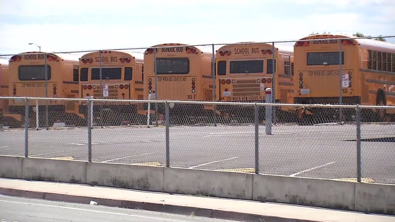 Oakland Unified School District announces plan for fall reopening YouTube