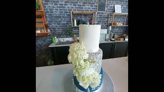 3tier wedding cake with sugarpaste and natural flowers