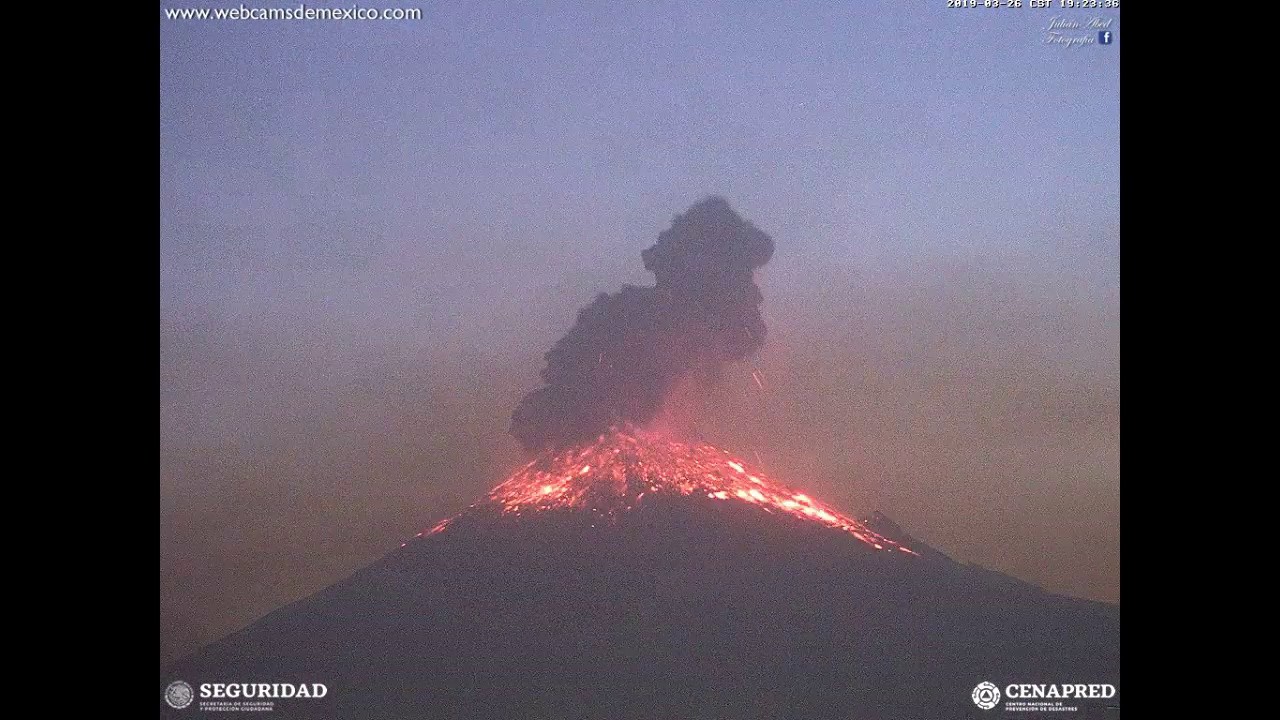 Espectacular Explosion Volcan Popocatepetl 26 De Marzo 19 Vista Snr Puebla Youtube