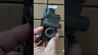 #abssolenoidvalve #br9156 #ii32612 #volvotrucks #20516342 #1079666 #9959212 #ivecotrucks #41027224
