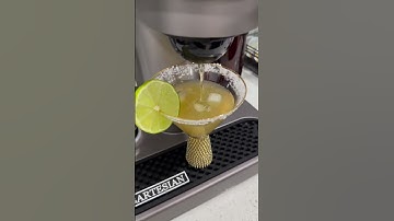 Premium cocktails at the push of a button! 😍📷: compartiendoconvenus/IG