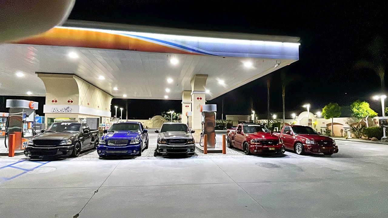 SVT Lightning got some Weld Beadlock 15” drag wheels 👀🛞 racing action 1320 ready