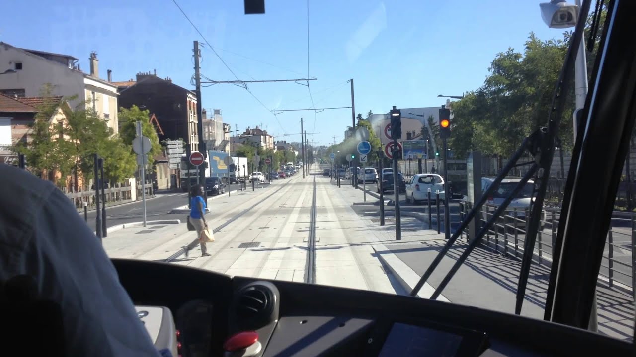 Tramway t5 de Garges Sarcelles à Marché St Denis Part B/B
