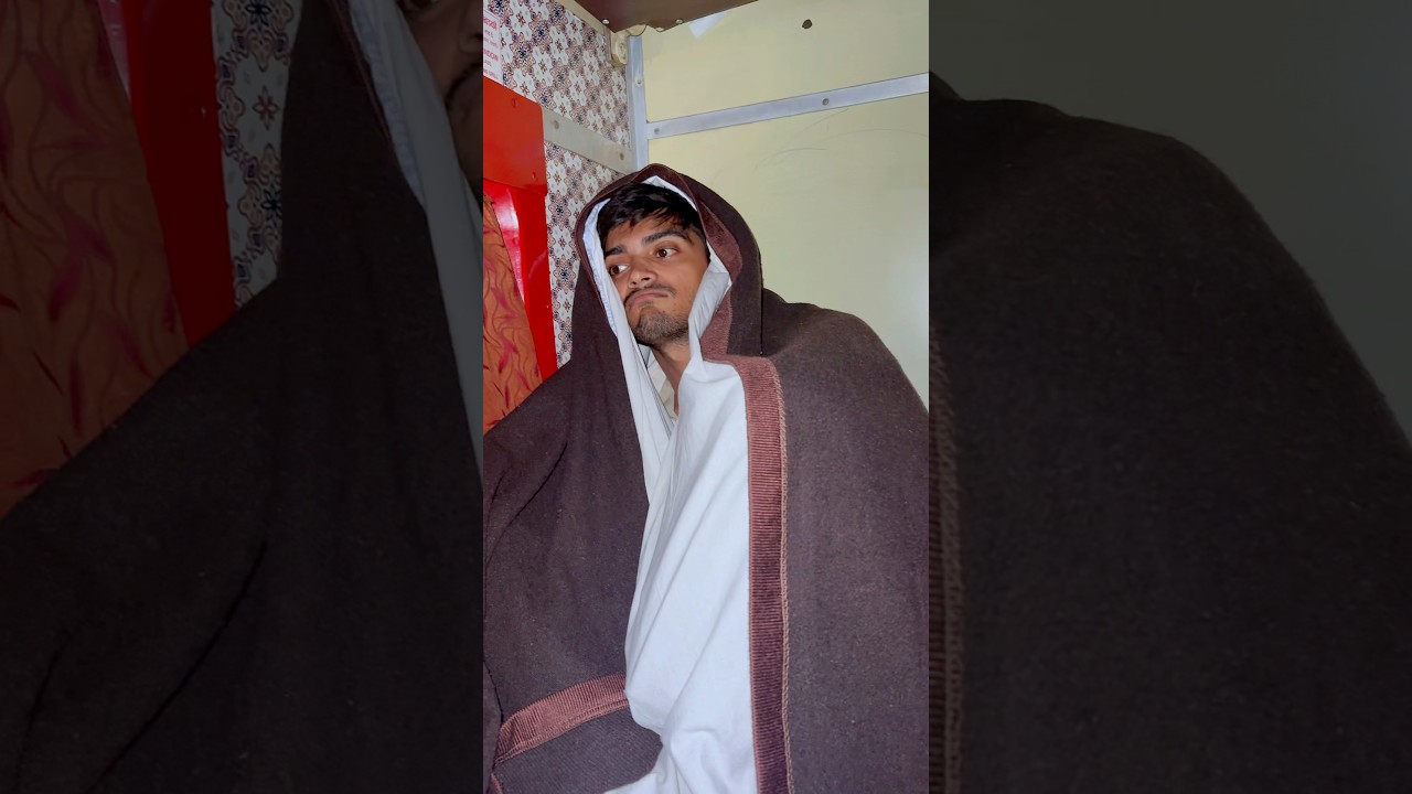 3rd AC Me Kabhi Travel Kiye Ho 😌 