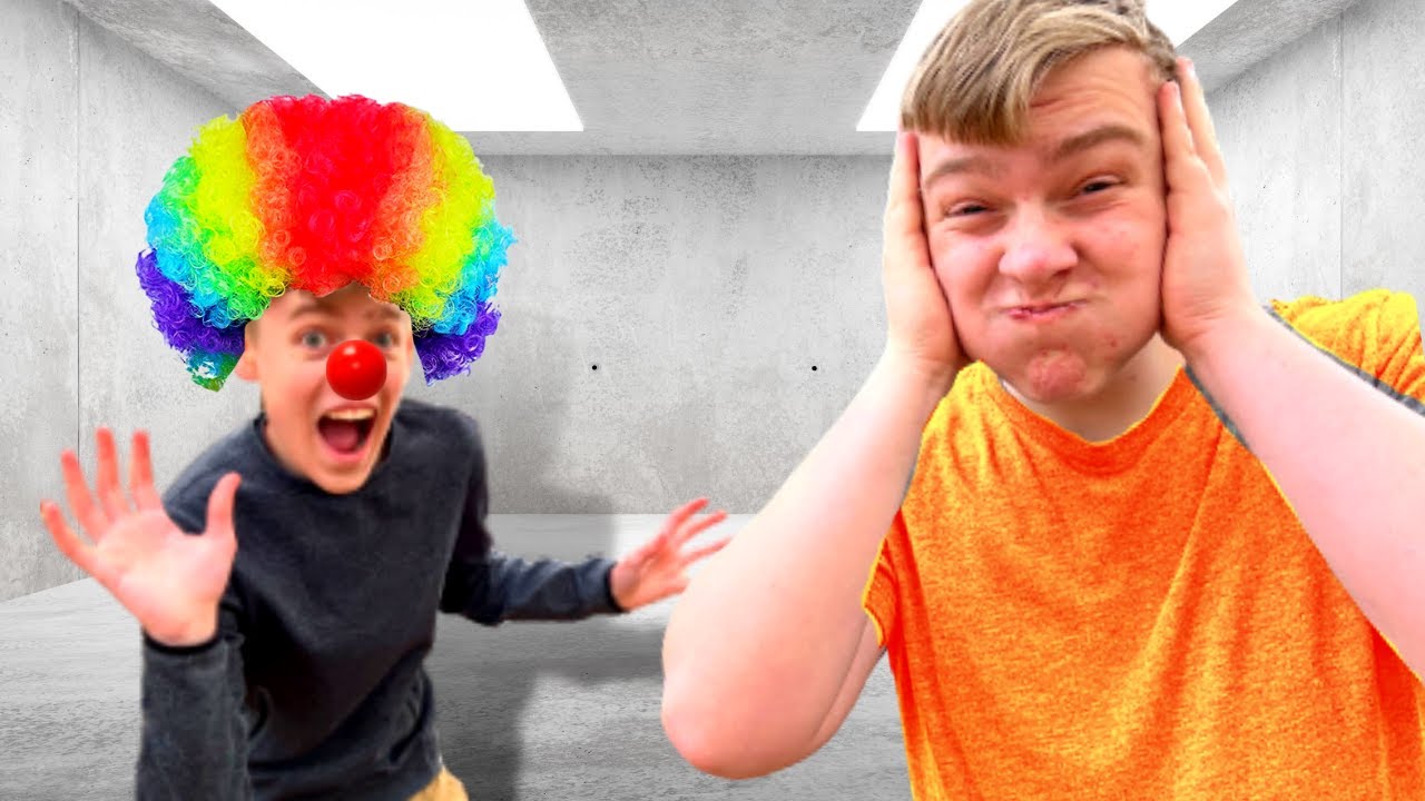 You Can't LAUGH || HEAD 2 HEAD