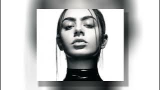 Charli XcX - Party 4 u (esio remix)