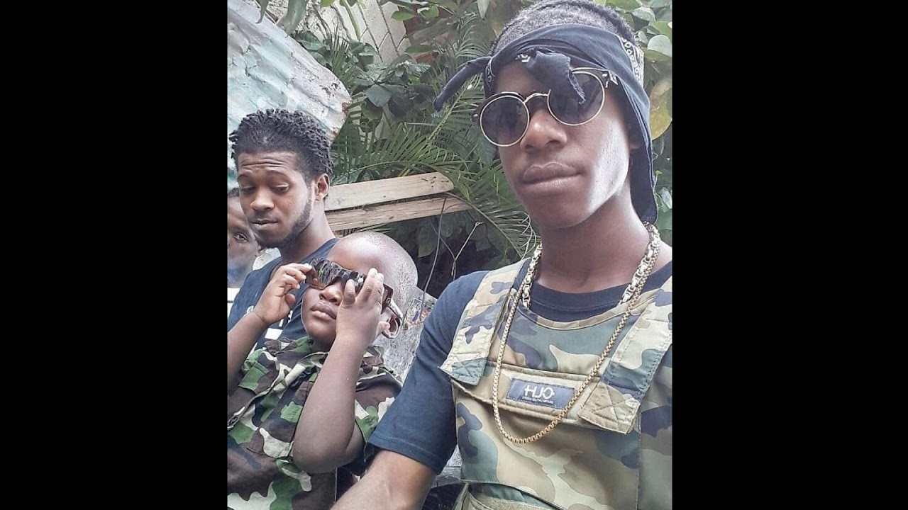 Fully Bad - Coffin & Wreath