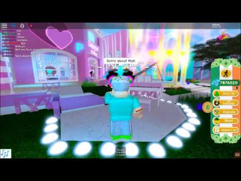 Royale High Roblox I Am The Most Riches Player On Royale High Youtube - roblox royale high rich people