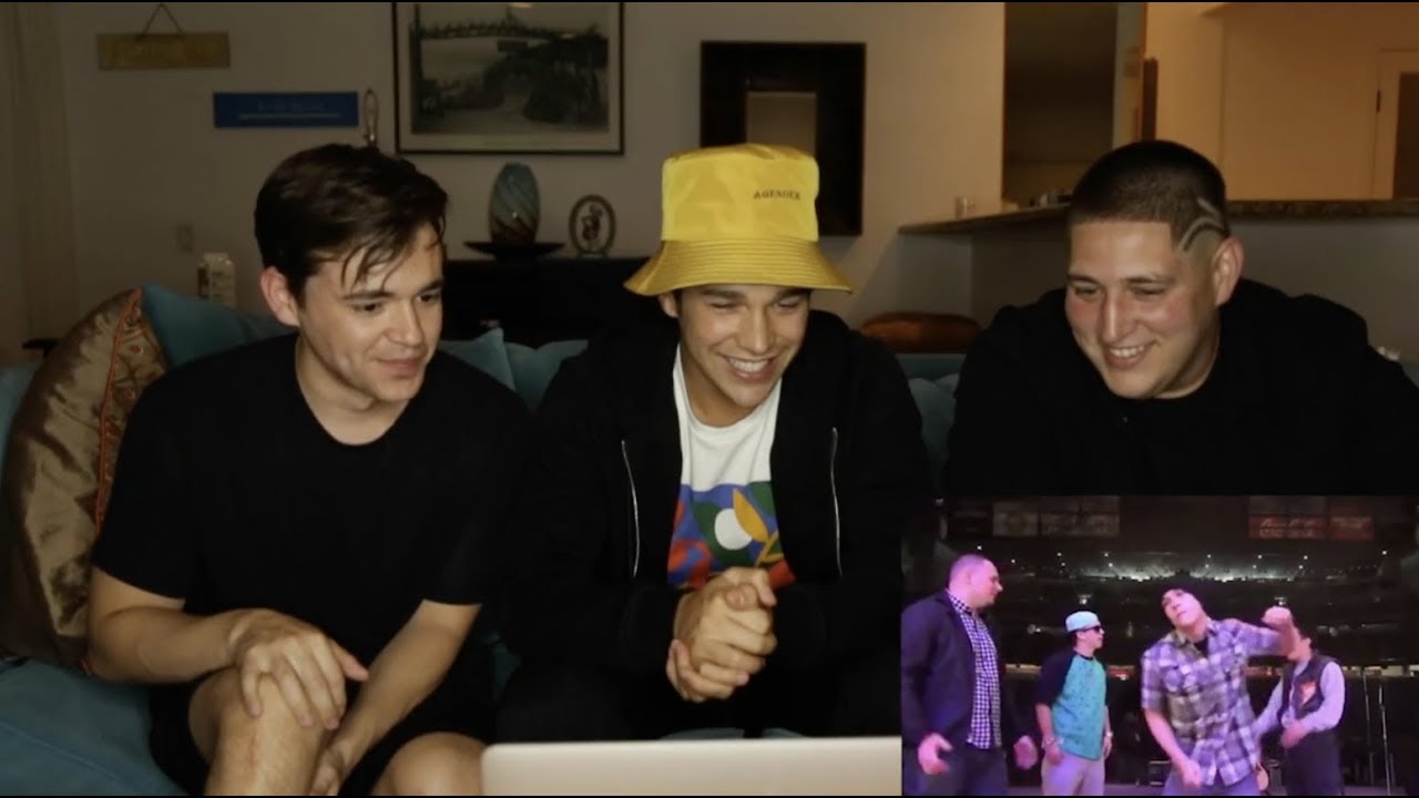 Austin Mahone REACTING TO MY OLD (CRINGY) VIDEOS!