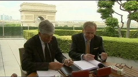 US and French ad agencies merge to form world