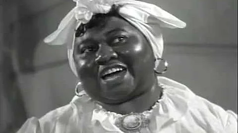 Hilarious Hattie McDaniel mocking a racist bully