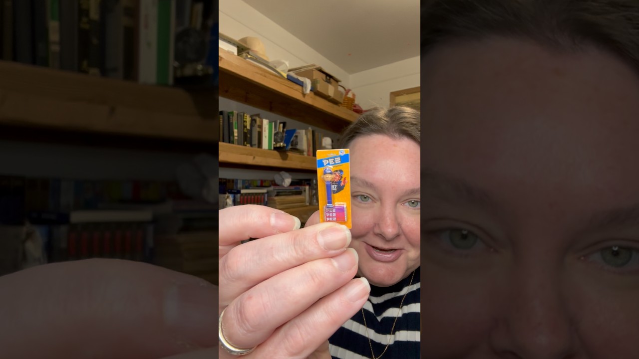 Come with me to open ball 2 of 3 hoping to find my LAST Retro Mini Brand