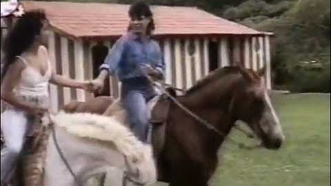 Thumbnail of É o amor   Zezé Di Camargo e Luciano   clipe original   1991