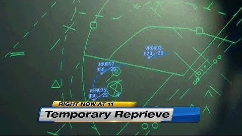 FAA Delays Closing Air Traffic Control Tower