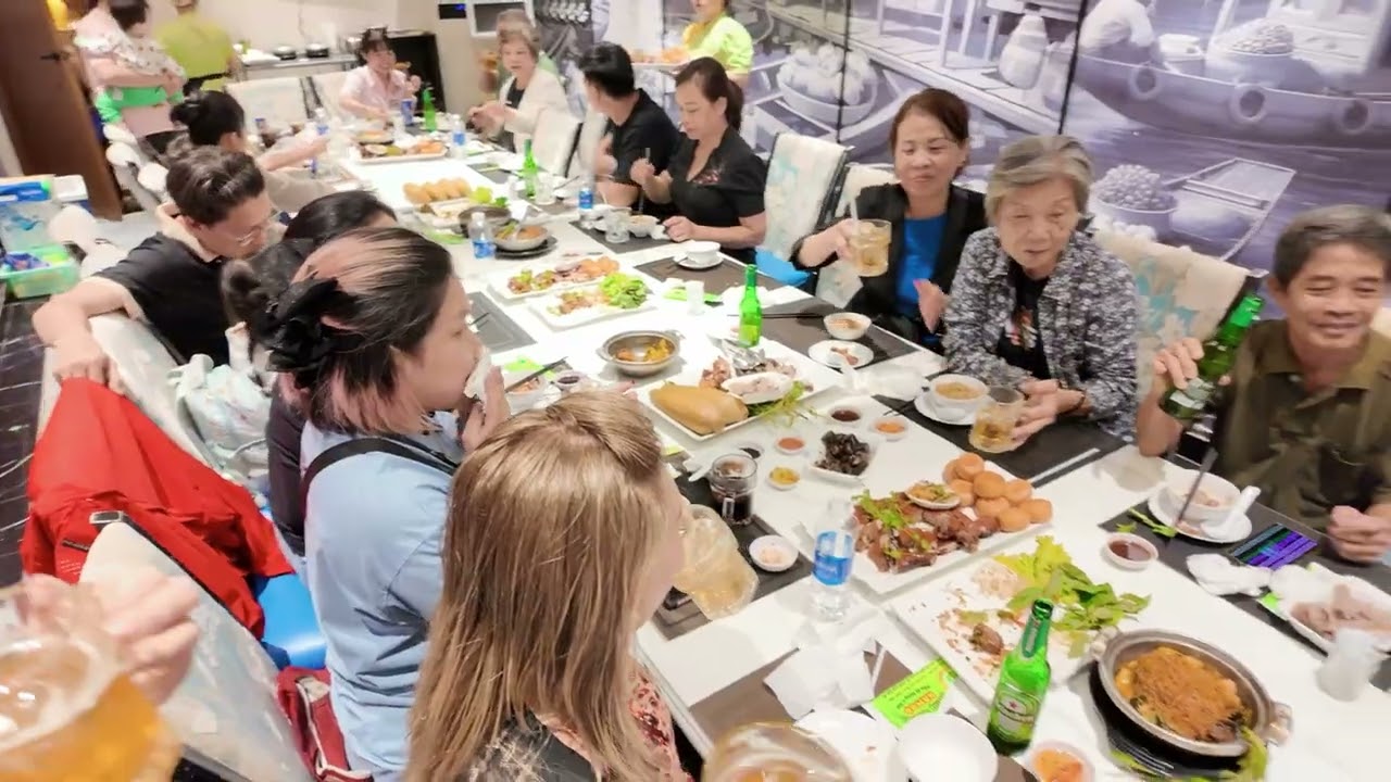 Cơm đoàn Viên 06/01/2026