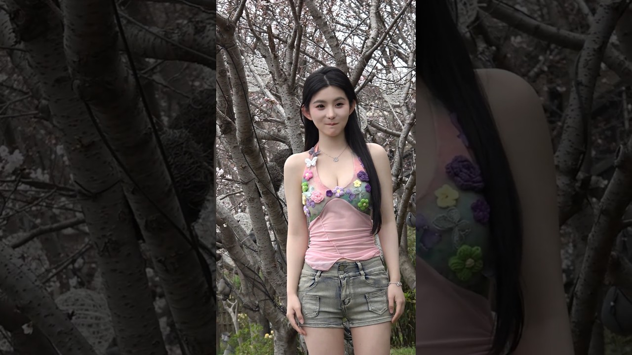 Beautiful Chinese🇨🇳 girls《目目》#charming #sexy #douyin #beauty #women #shorts #sexywoman #tiktok