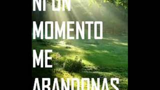 Watch Betsy Ni Un Momento not For A Moment video