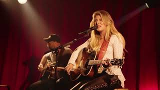Dasha 'Austin' | Live in Nova's Red Room