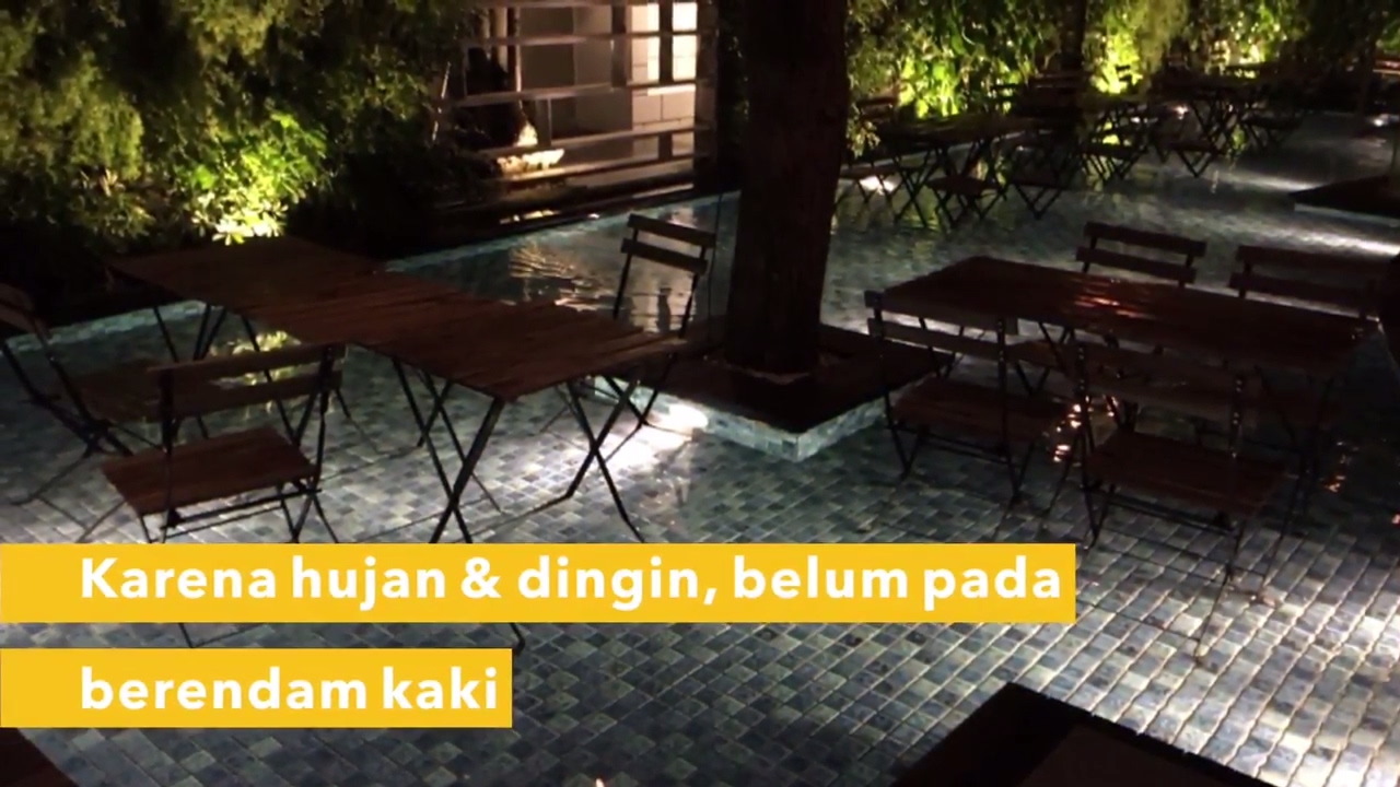 One Eighty Coffee (180) (Ngopi Sambil Rendeman Kaki) I Travel Blog Indonesia