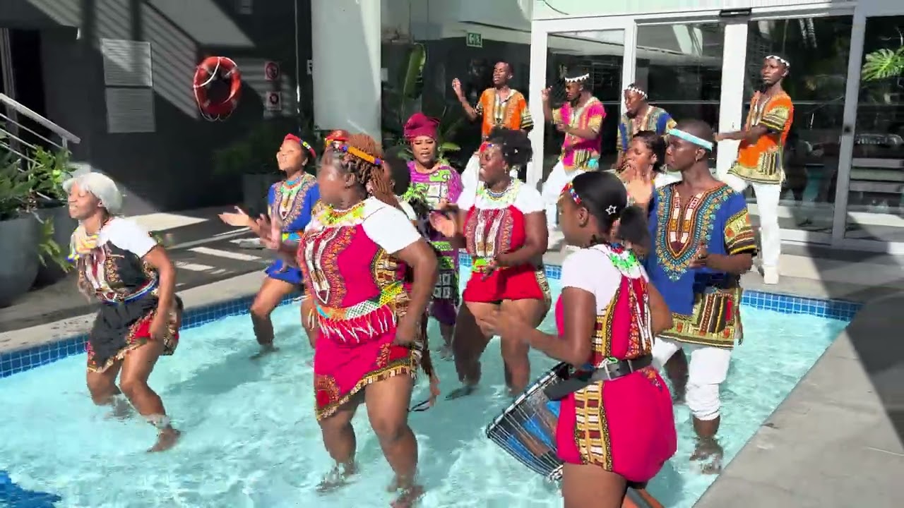 Hayi iMbube | Live Perfomance Orange hotel | Isibane se Afrika