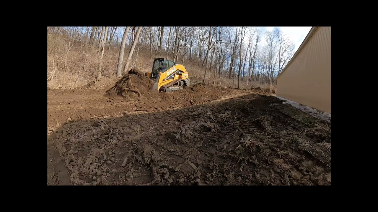 Case TV620B Pushing Dirt