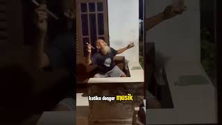 Download Lagu momen lucu kakek\ MP3