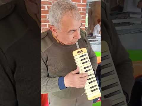 جزء من موسيقى حبيبي وعينية لمحمد فوزى والموسيقار محمد بدر بالريف العربى 