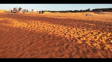 Bình minh về trên Đồi Cát bay - Mũi Né