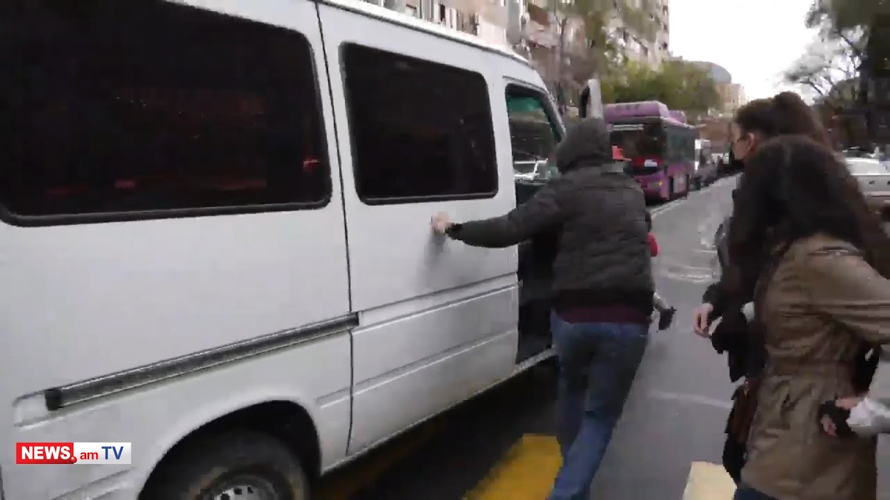 Водитель ереване. Ереван водитель. Никол Пашинян с супругой прокатился в автобусе. Никол Пашинян сбил беременную женщину.
