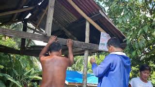 Posting ng ALS Poster sa isang target Barangay