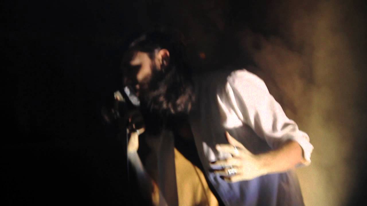 Guarda Balinger // Evolve su YouTube Guarda Balinger // Evolve su YouTube
