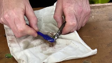 The fastest way to clean router bits