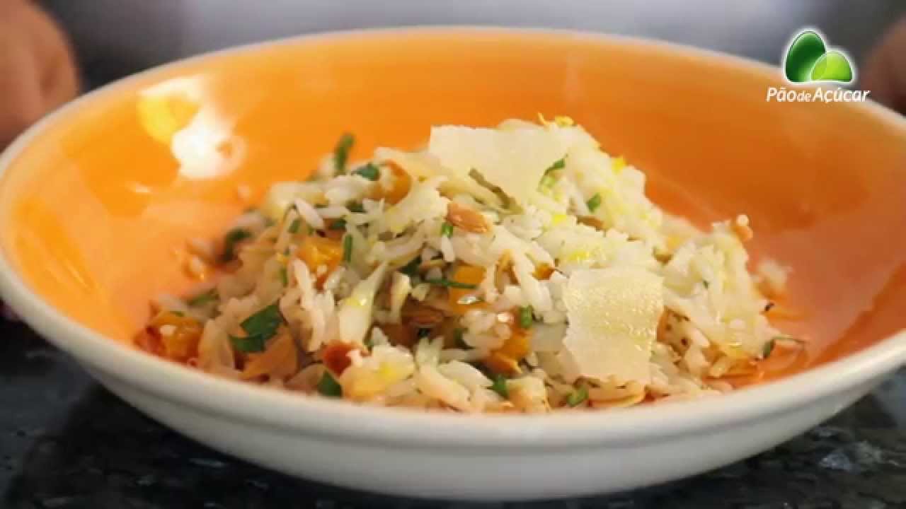 RECEITA: ARROZ DE BACALHAU, DAMASCOS E AMÊNDOAS SABORES DA SEMANA