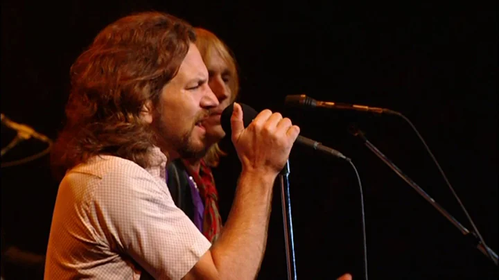 Eddie Vedder w/ Tom Petty & The Heartbreakers - Th...