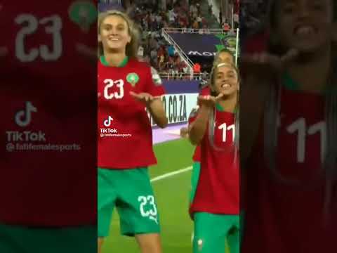   23 نجمة المنتخب المغربي