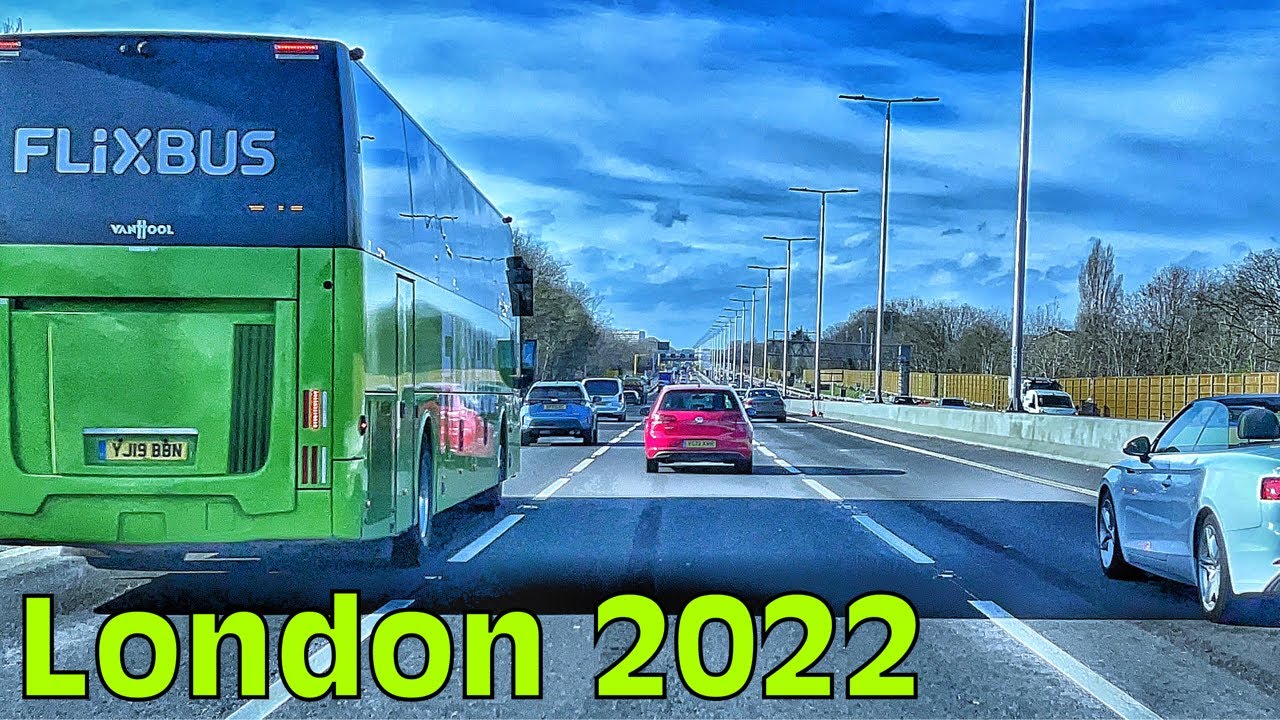 Driving downtown - Stansted Airport - M11 Motorway 🛣 to East London City - London Driving Tour 2022