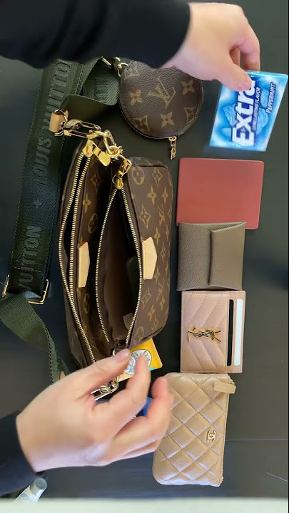 WHAT FITS IN THE Louis Vuitton DOUBLE ZIP POCHETTE 