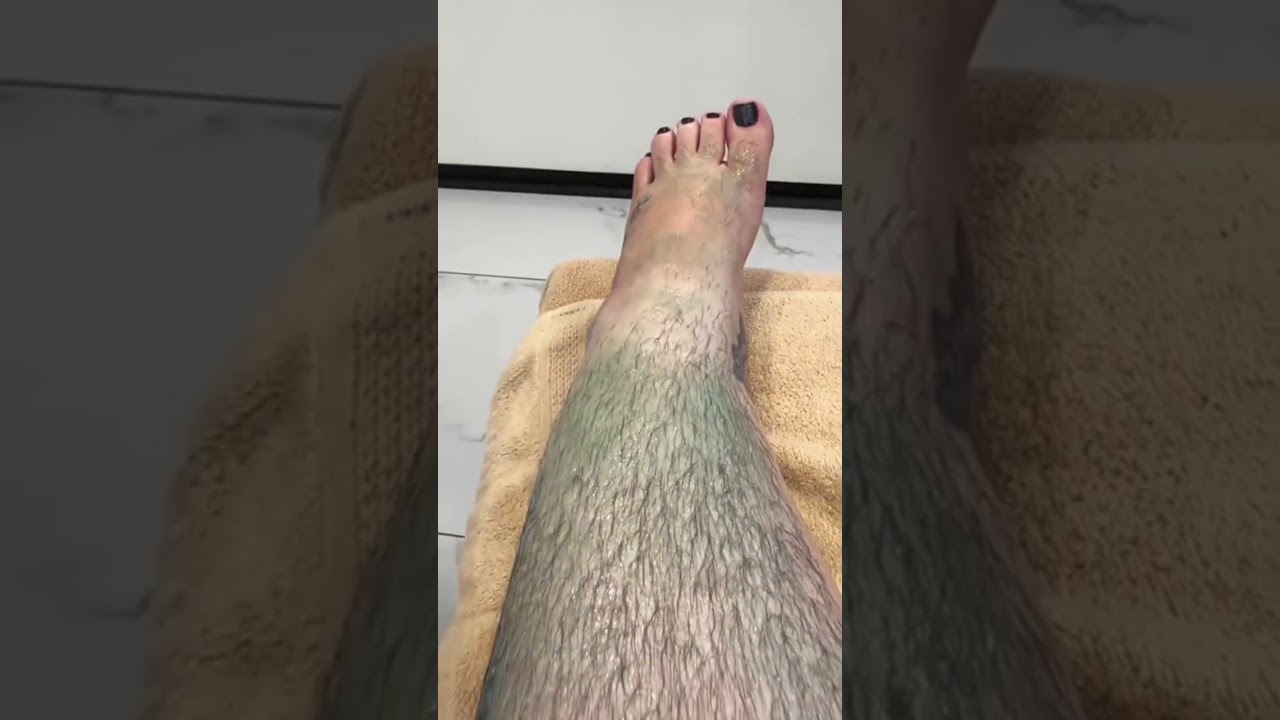 full leg waxing #waxing #bodywax #waxingstrips #hairremovalmethods