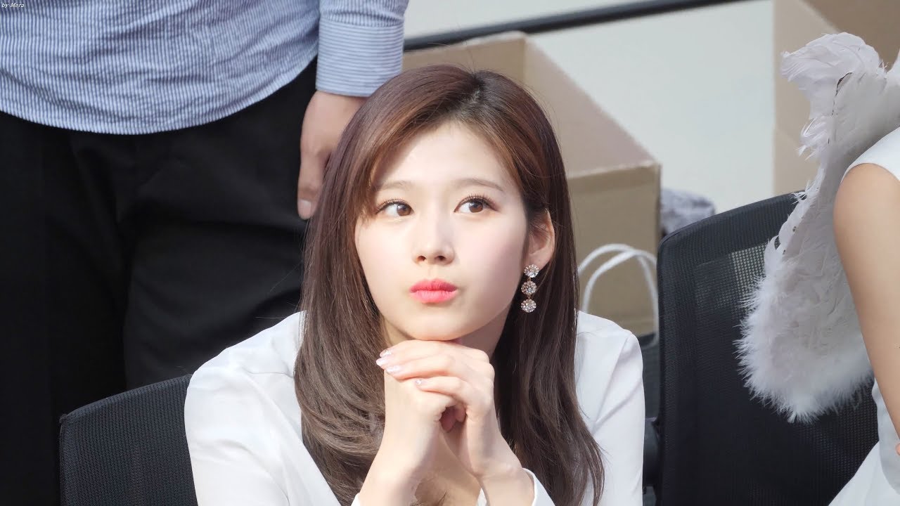 180429 트와이스 (TWICE) 팬사인회 대기,인사  [사나] Sana 직캠 Fancam (트와이스팬사인회 고양스타필드) by Mera