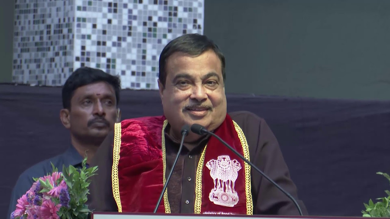 📍 𝐍𝐚𝐯𝐢 𝐌𝐮𝐦𝐛𝐚𝐢 | Addressing Convocation Ceremony of Pillai University