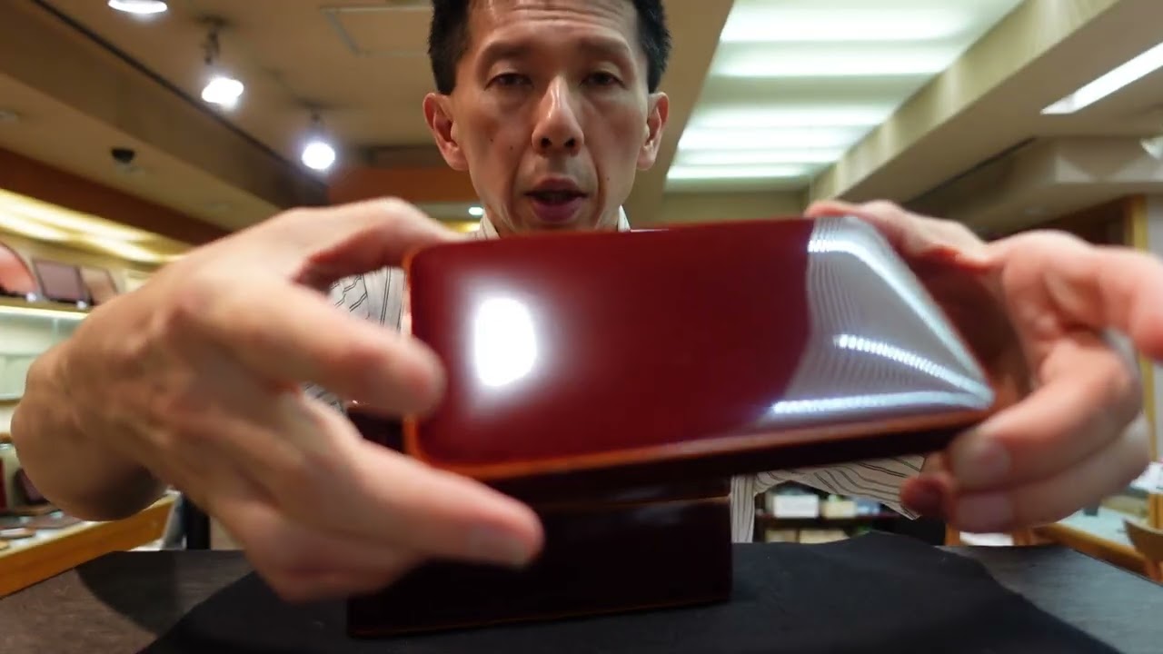 Explaining Hida Shunkei-nuri Lacquered Wooden Bento Boxes - YouTube
