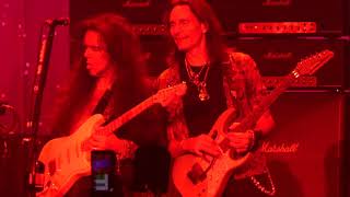 Vignette de la vidéo ""Black Star"  Steve Vai & Yngwie Malmsteen@ Hard Rock Casino Atlantic City 11/30/18"