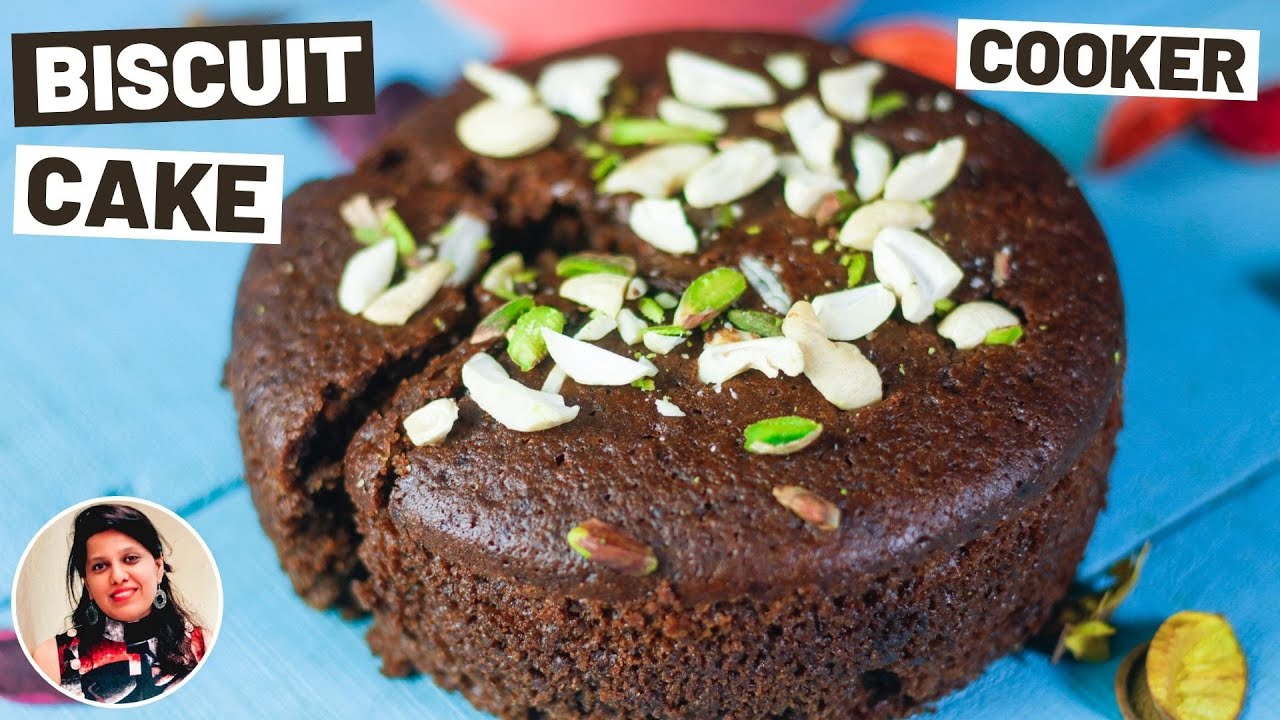 Biscuit Cake In Cooker - Easy Eggless Chocolate Cake - एग्ग्लेस बिस्कुट केक कुकर में | MintsRecipes