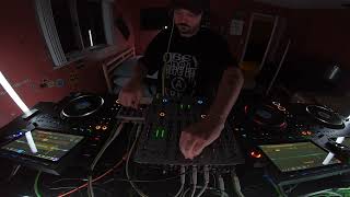 Download Lagu DJ Tamsom (UKG Mix) on the new Alphatheta CDJ 3000X's MP3