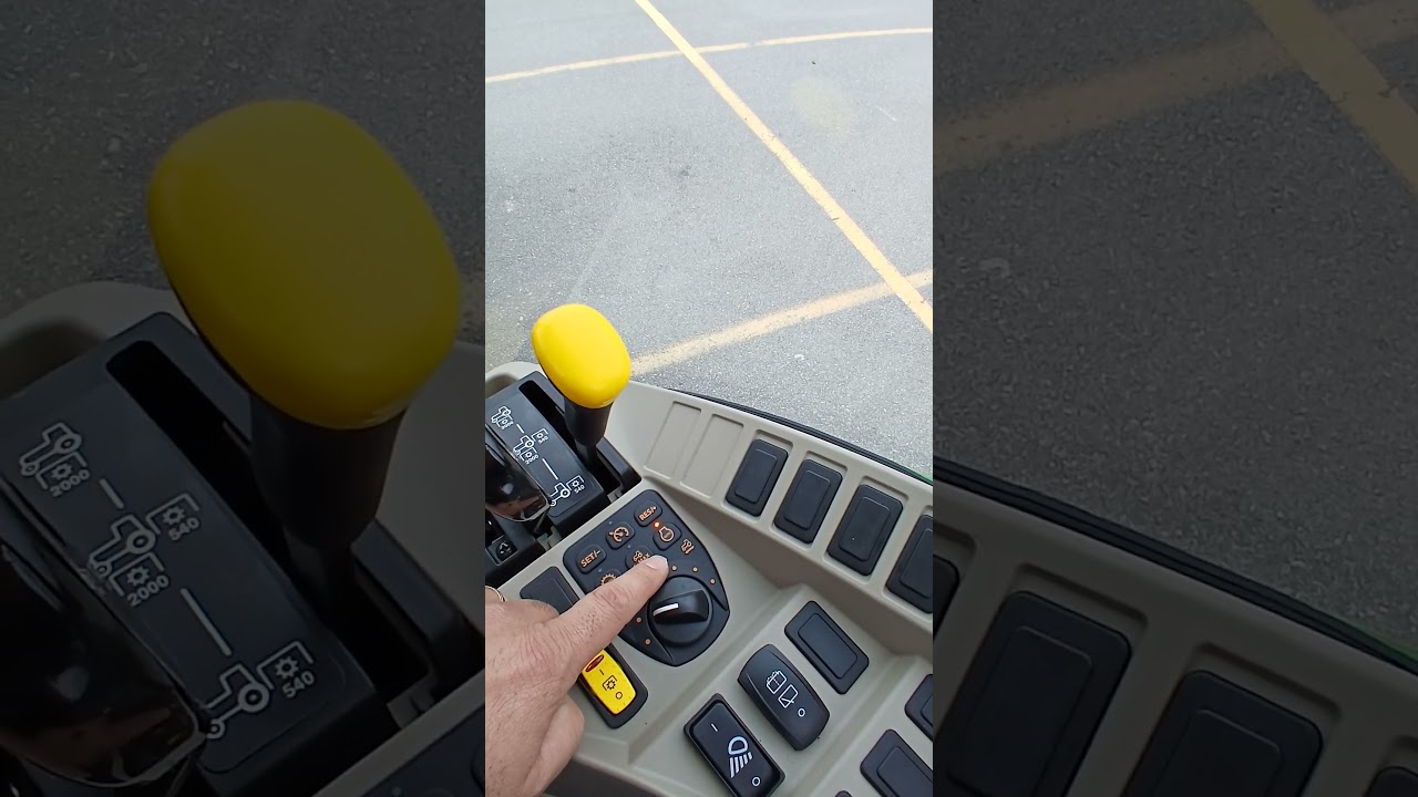 John Deere Motion Match and Load Match with the auto throttle adjustment