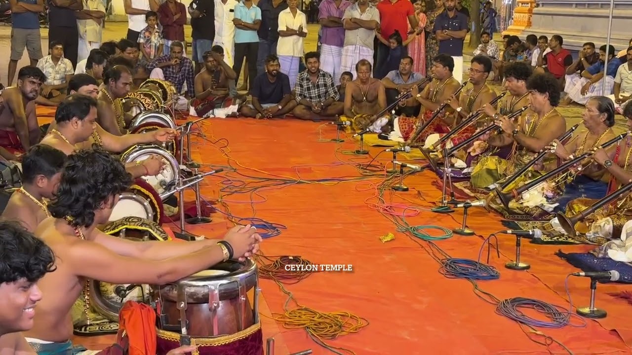 ஈழத்துக் கலைஞர்களின் அருமையான  வாசிப்பு