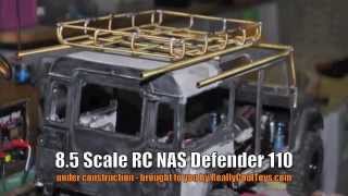 Defender Scale RC Truck 01