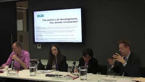 Thomas Carothers - The politics of development: th...