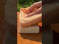 しっかり落とすのが、お肌に良いと思っていませんか?清潔にしているはずなのに、なぜか肌がカサカサしたり、荒れてしまう……。その肌荒れの原因は、もしかすると「洗いすぎ」によるものかもしれません。