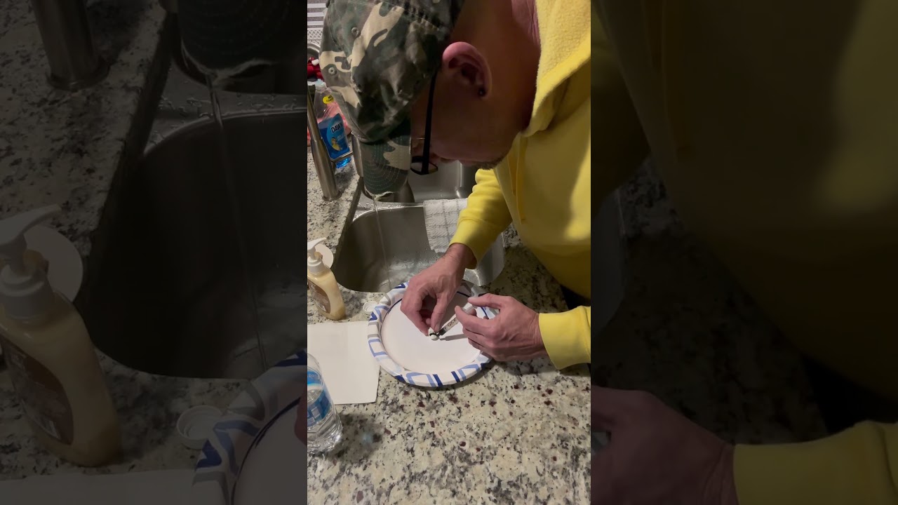 The best and easiest way to consume RSO or Rick Simpson Oil IMO